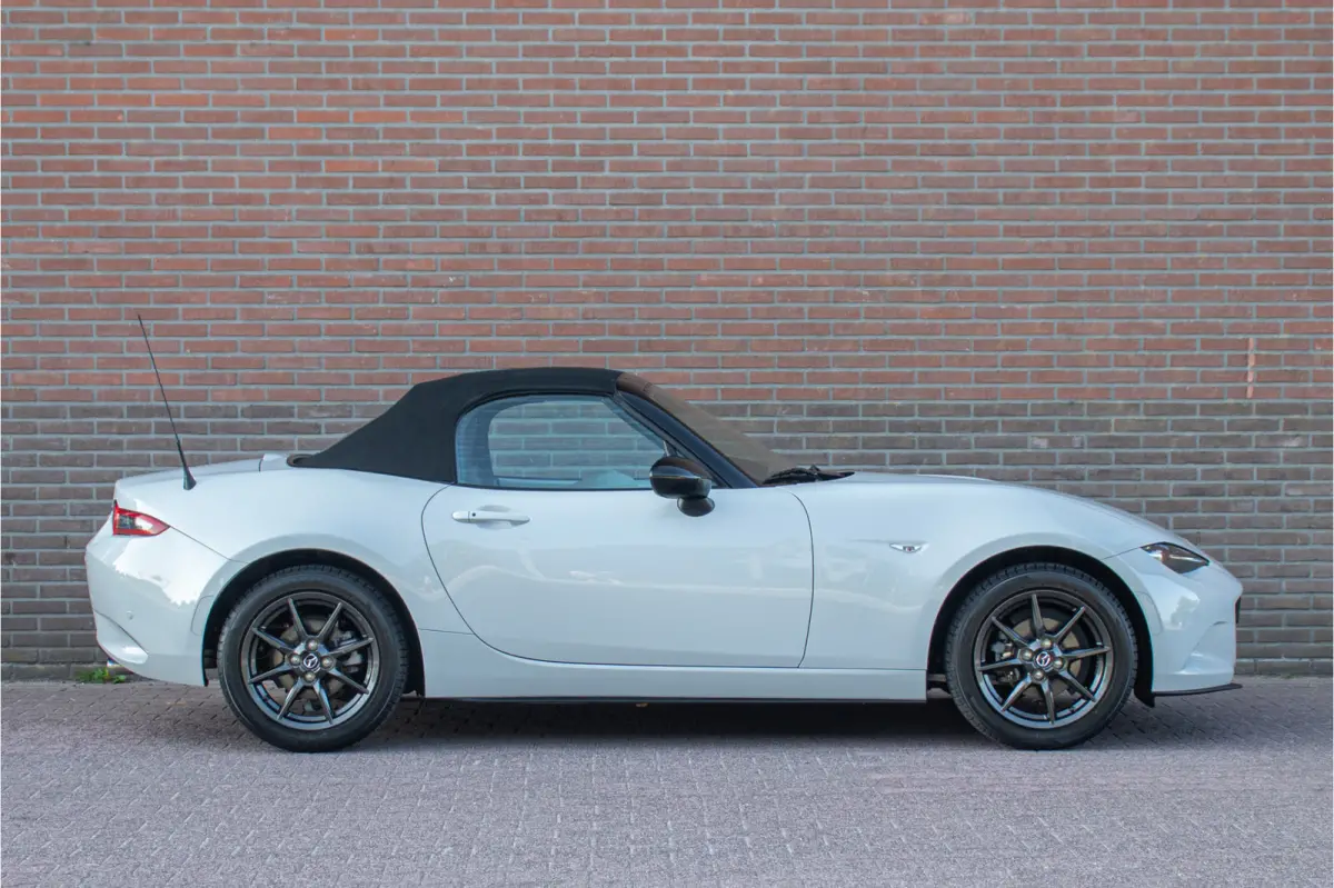 1.5 SkyActiv-G GT-M, 1e eigenaar, 71.000km NAP, Carplay, Leder, Navigatie, Keyless, PDC, Stoelverwarming, DAB+.