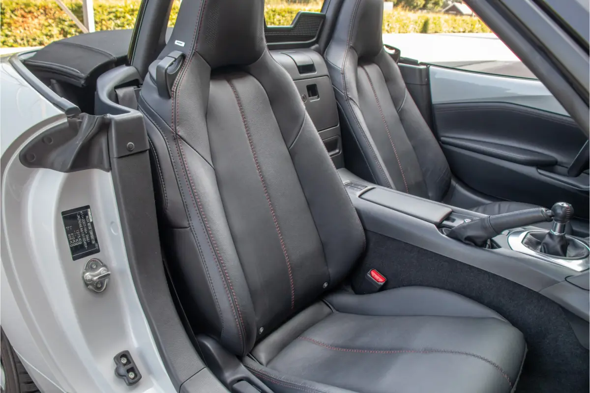 1.5 SkyActiv-G GT-M, 1e eigenaar, 71.000km NAP, Carplay, Leder, Navigatie, Keyless, PDC, Stoelverwarming, DAB+.