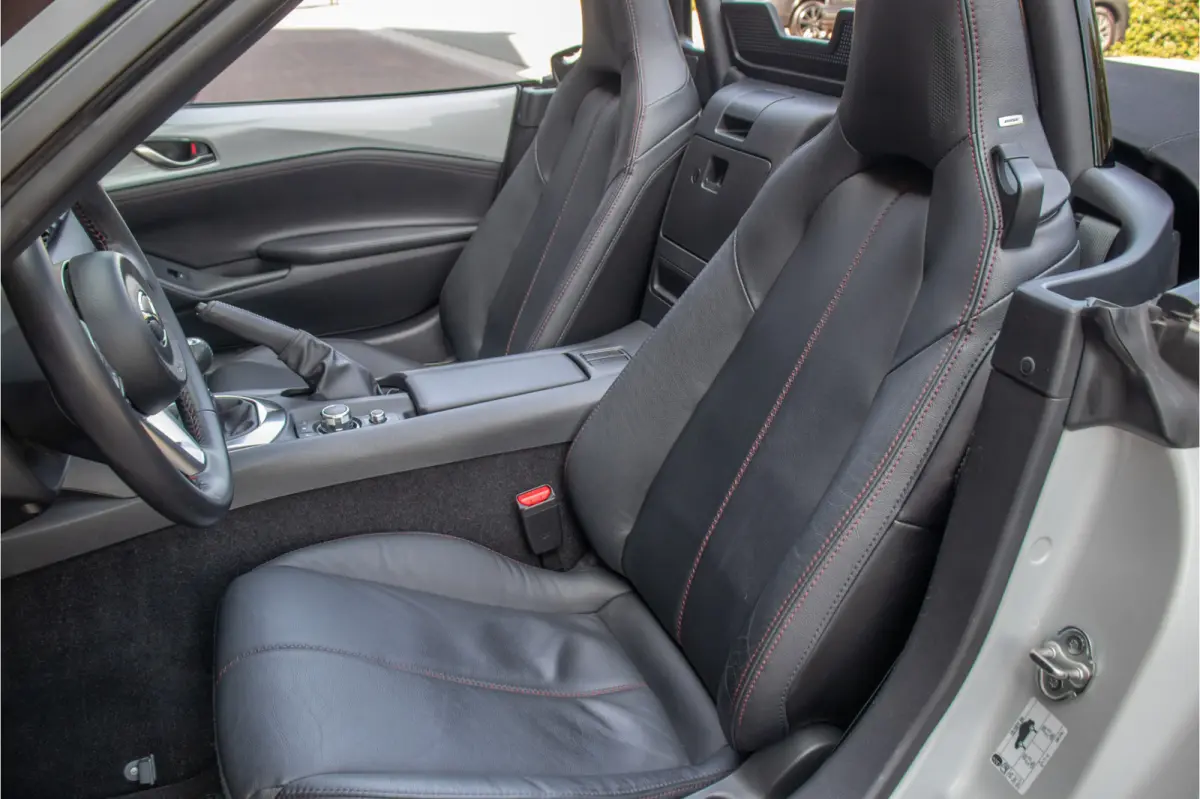 1.5 SkyActiv-G GT-M, 1e eigenaar, 71.000km NAP, Carplay, Leder, Navigatie, Keyless, PDC, Stoelverwarming, DAB+.