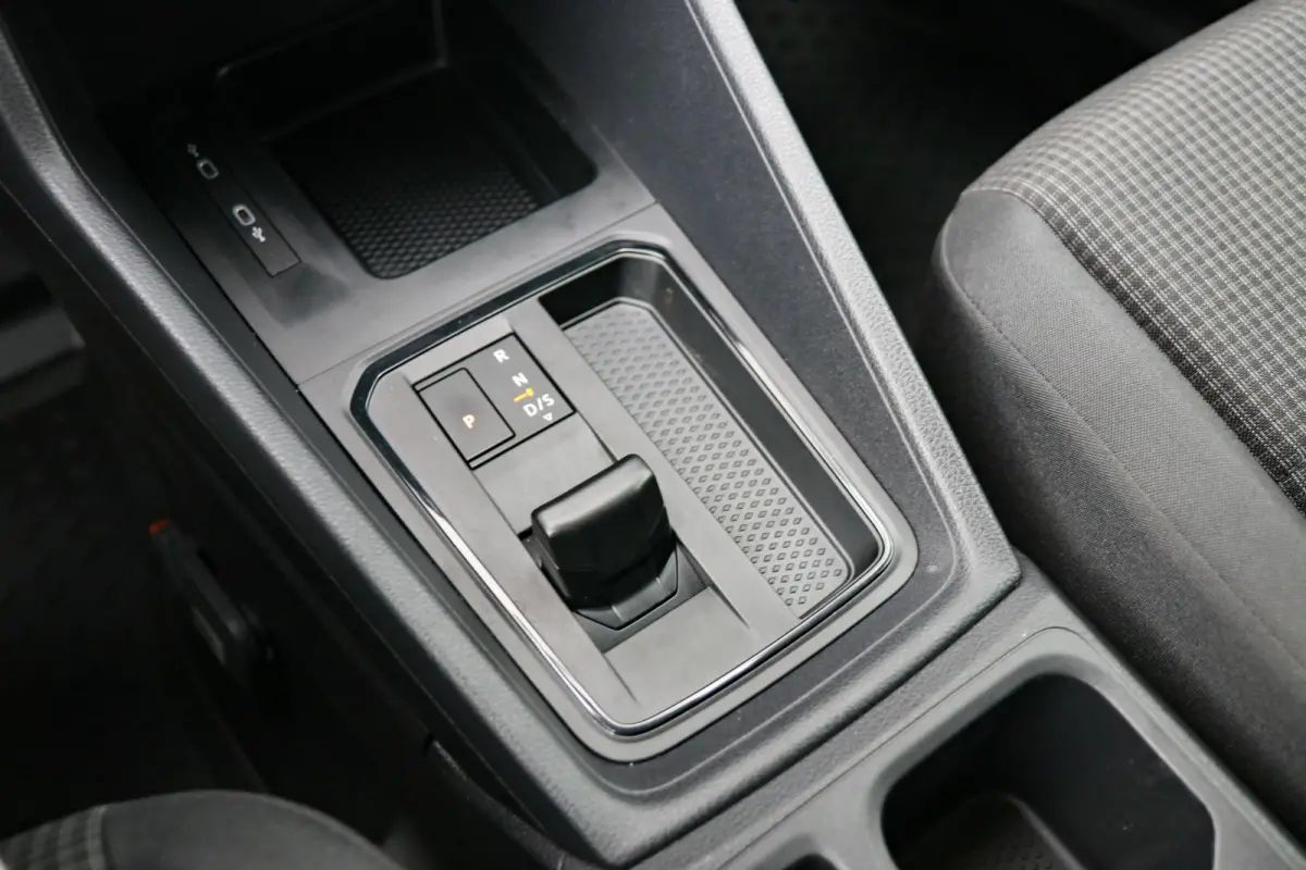 2.0 TDI 122pk DSG Comfort | Navigatie | App Connect | Trekhaak | Cruise Control | Parkeersensoren Voor + Achter | DAB+