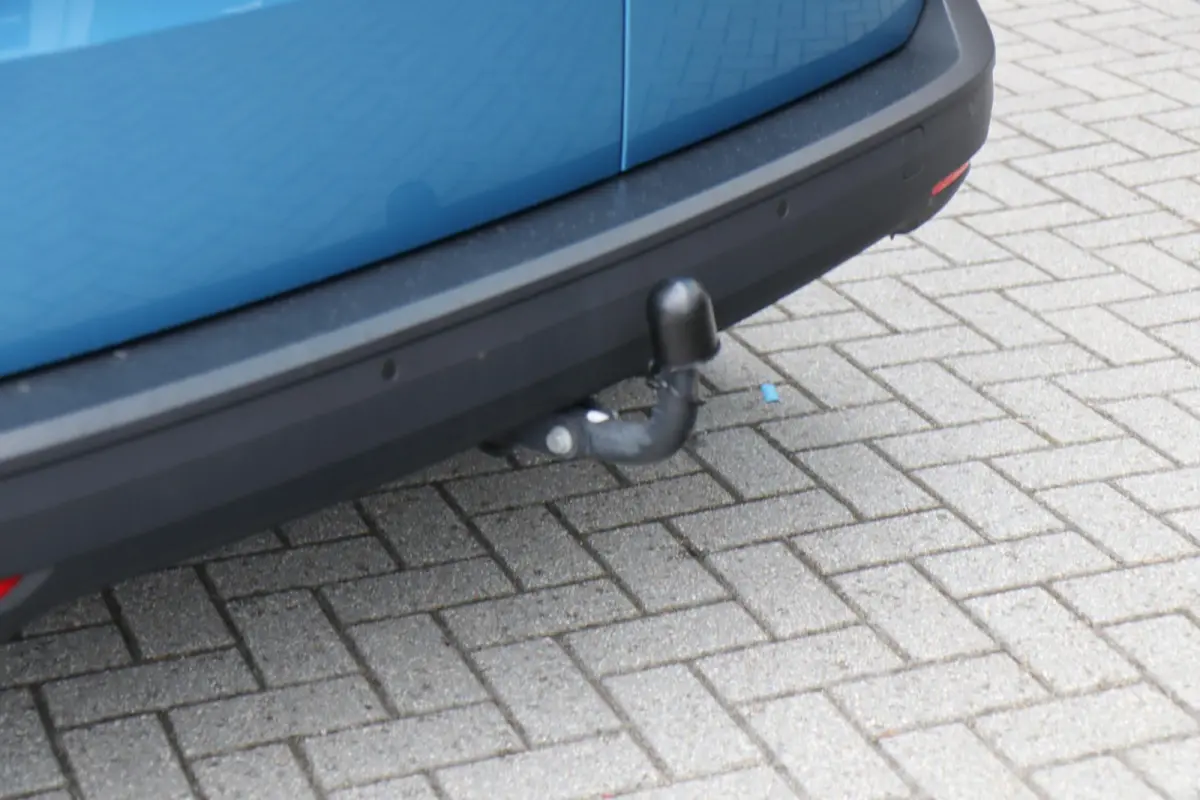 2.0 TDI 122pk DSG Comfort | Navigatie | App Connect | Trekhaak | Cruise Control | Parkeersensoren Voor + Achter | DAB+