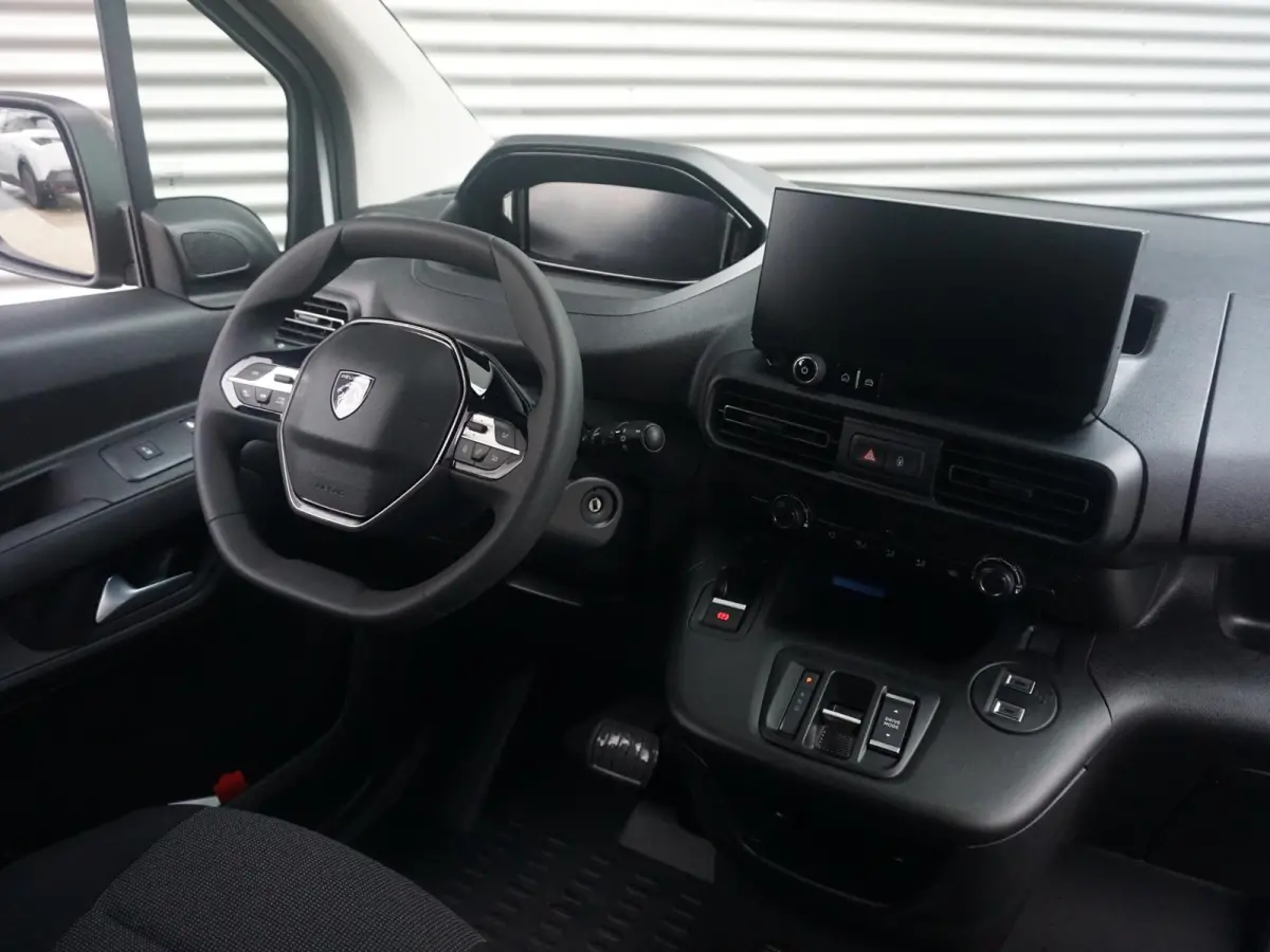 L1 50 kWh | 0% rente | camera | Apple Carplay/Android Auto  | laadruimtebetimmering | Comfort stoelen | rijklaarprijs
