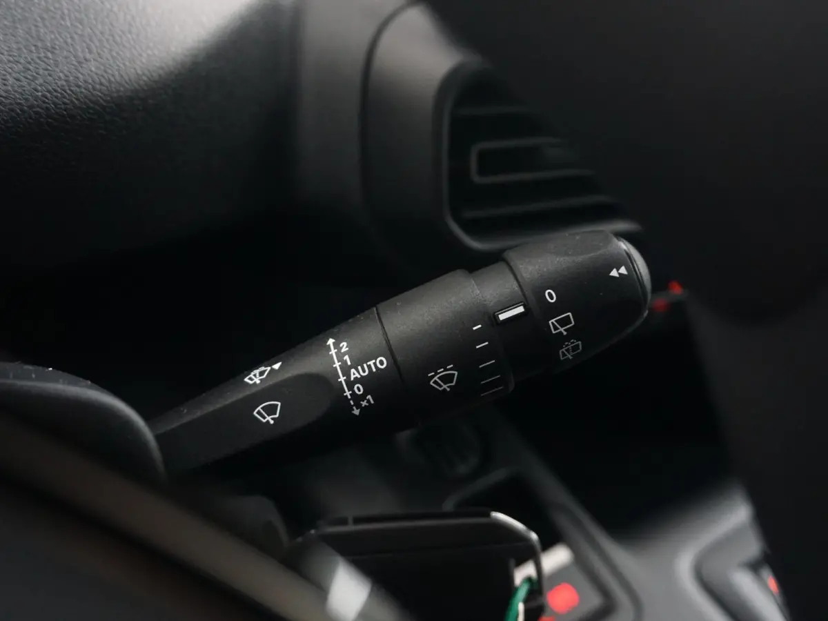L1 50 kWh | 0% rente | camera | Apple Carplay/Android Auto  | laadruimtebetimmering | Comfort stoelen | rijklaarprijs