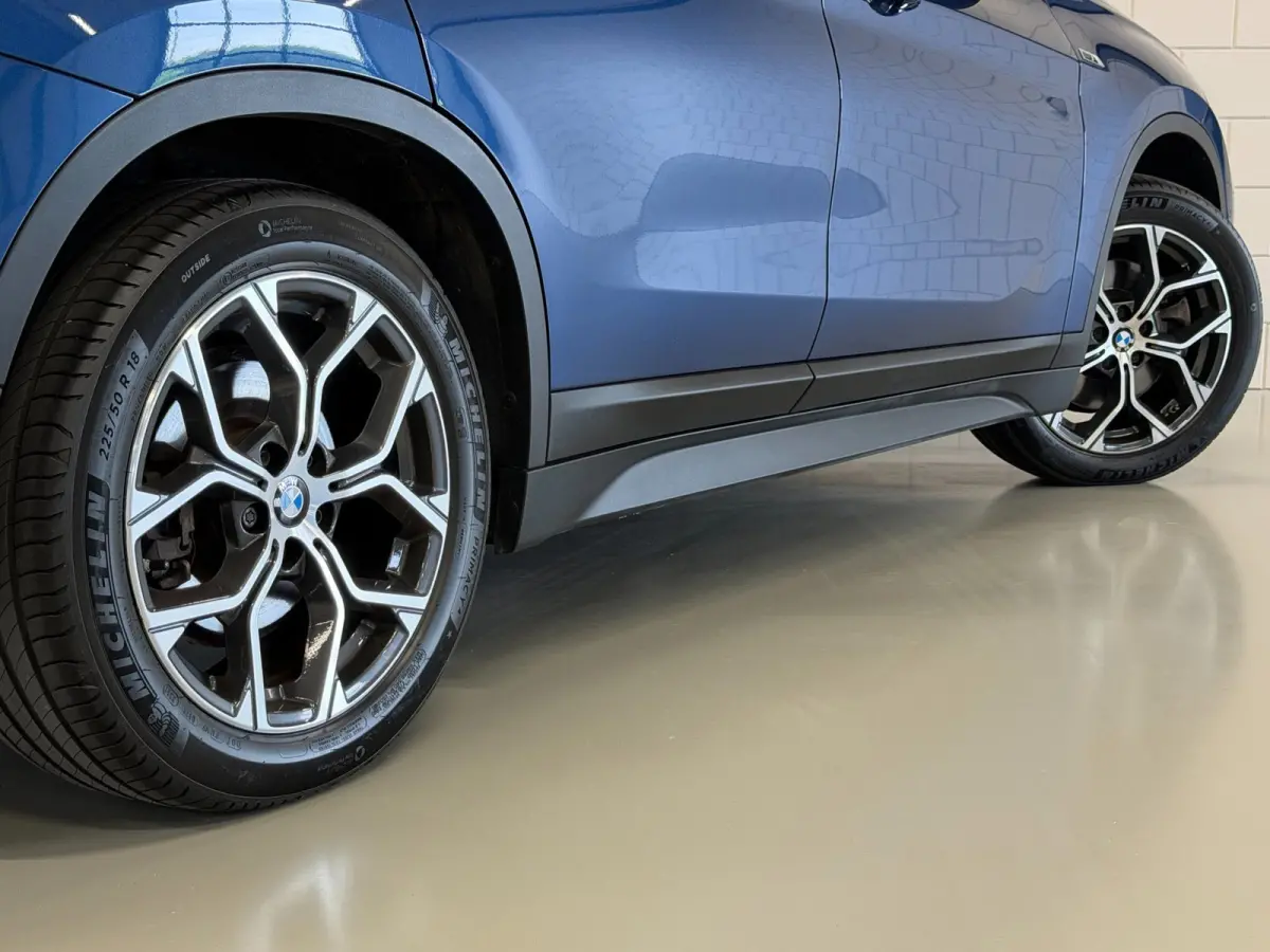 XDrive25e High Executive | PANO | 1E EIG | DEALER | LEDER | CAMERA | NAVI PROF | SPORTSTOELEN