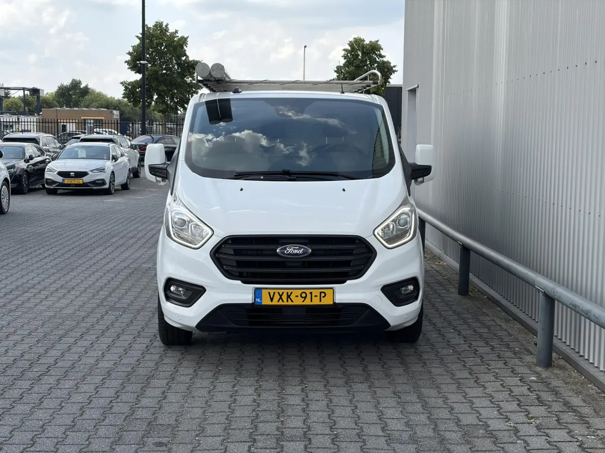 300 2.0 TDCI L2H1*A/C*CRUISE*3-P*CAM*HAAK*TEL*