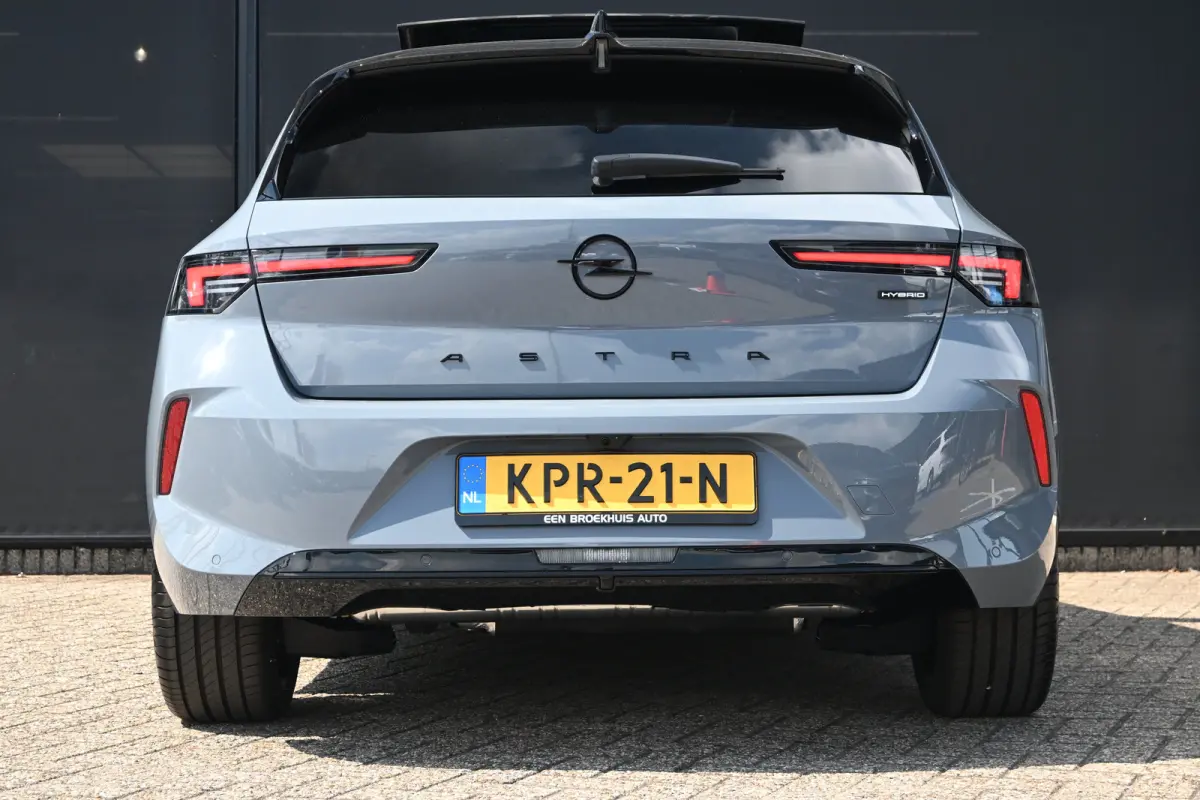 1.6 Turbo Plug In Hybrid Ultimate | Schuif-/Kanteldak | Massage | Elektr. Stoelen | LED-Matrix | Adaptive Cruise | Keyless-Entry | Stuur/Stoelverwarming | !!