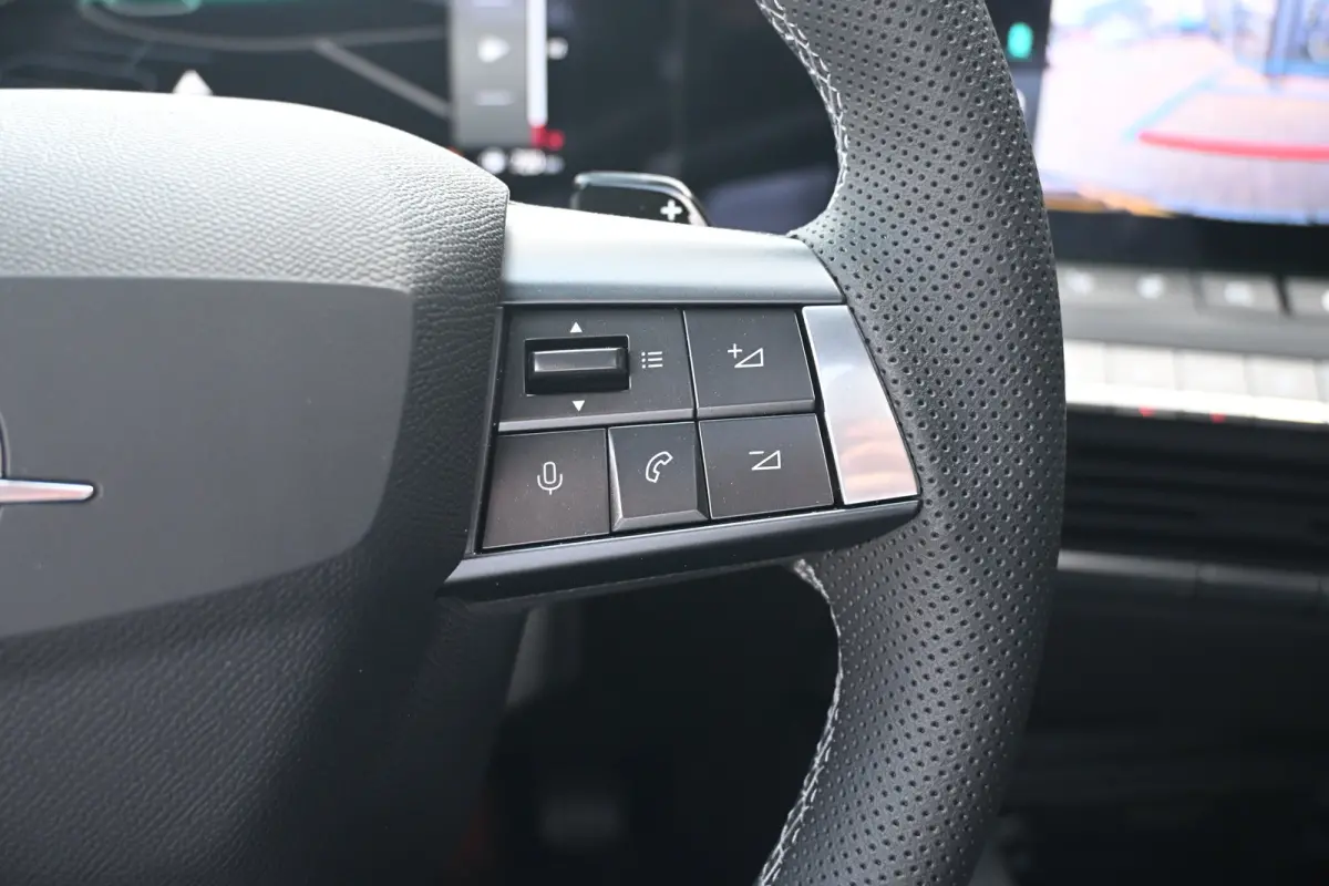 1.6 Turbo Plug In Hybrid Ultimate | Schuif-/Kanteldak | Massage | Elektr. Stoelen | LED-Matrix | Adaptive Cruise | Keyless-Entry | Stuur/Stoelverwarming | !!