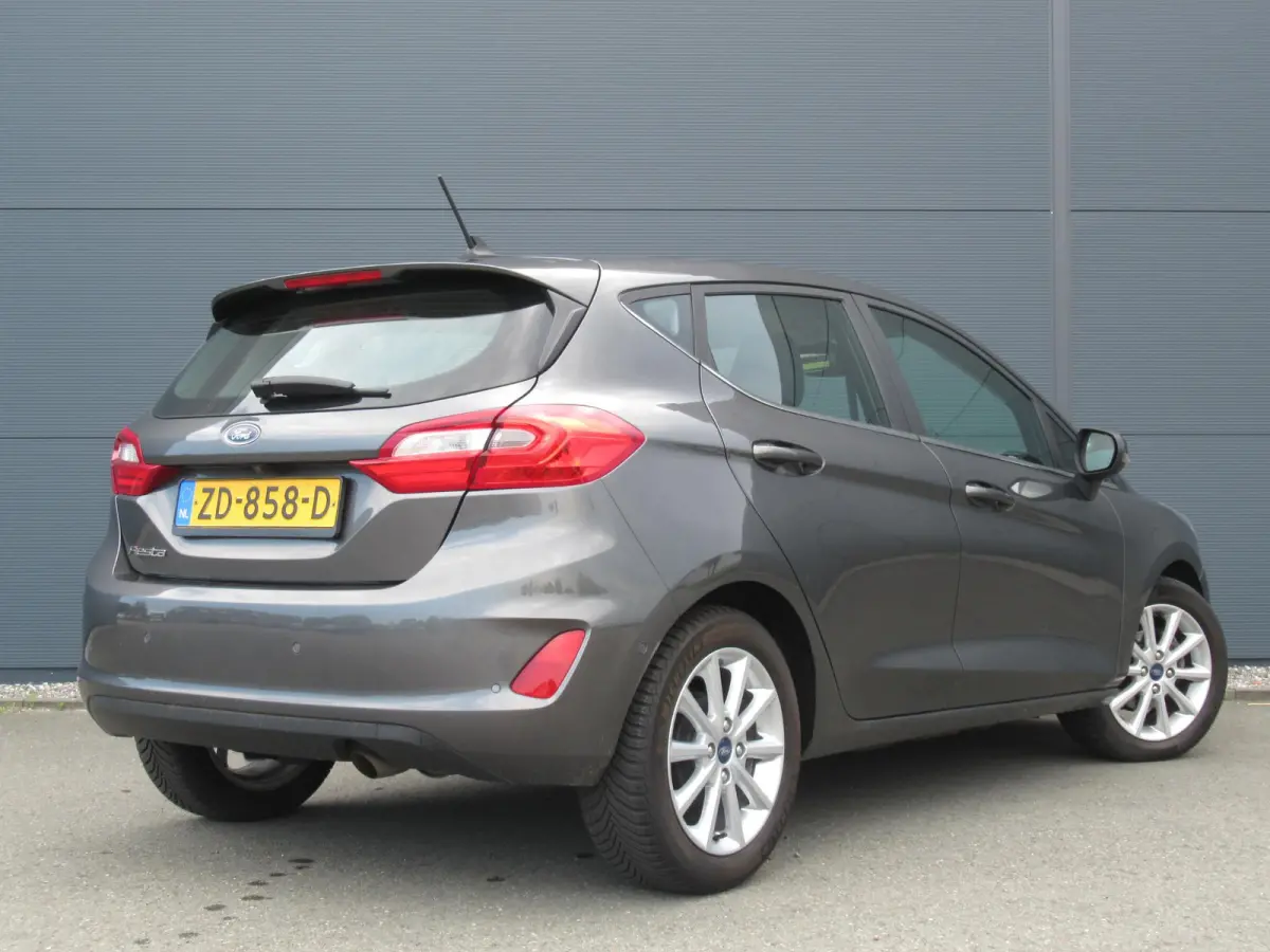 1.0 EcoBoost Titanium | Adaptive Cruise | B&O | Camera | PDC voor en achter