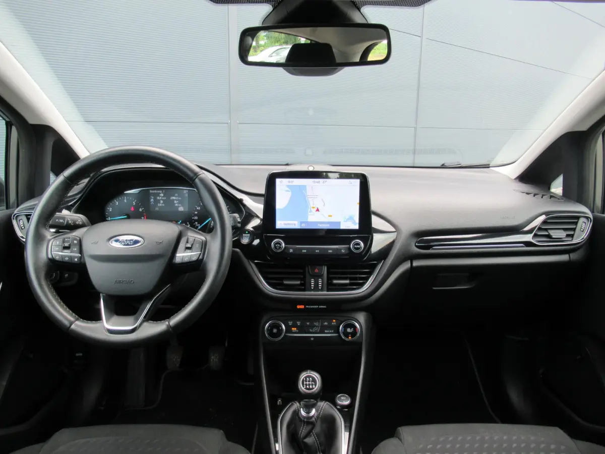 1.0 EcoBoost Titanium | Adaptive Cruise | B&O | Camera | PDC voor en achter