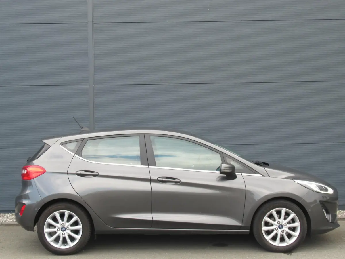 1.0 EcoBoost Titanium | Adaptive Cruise | B&O | Camera | PDC voor en achter