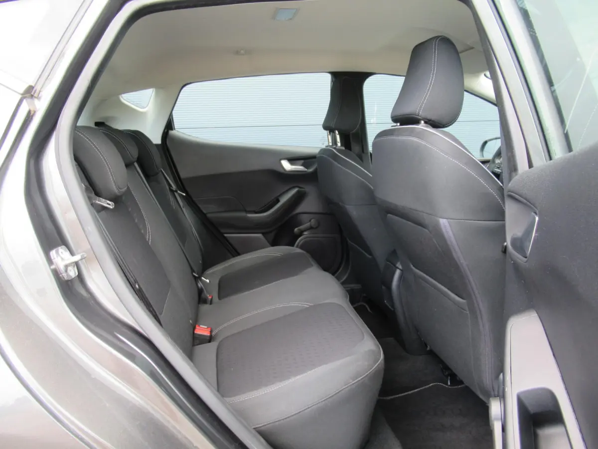 1.0 EcoBoost Titanium | Adaptive Cruise | B&O | Camera | PDC voor en achter