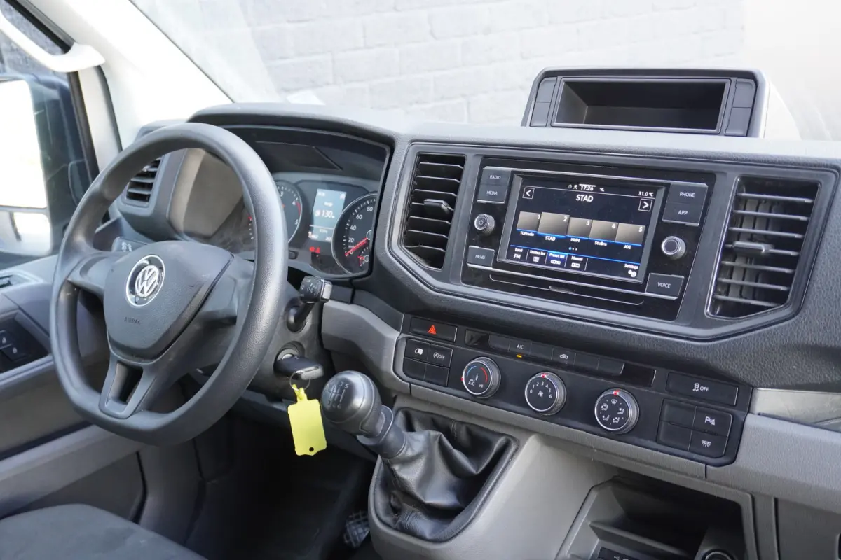2.0 TDI 140PK L3H3 EURO 6 - Airco - Trekhaak - Camera - €20.900,- Excl.