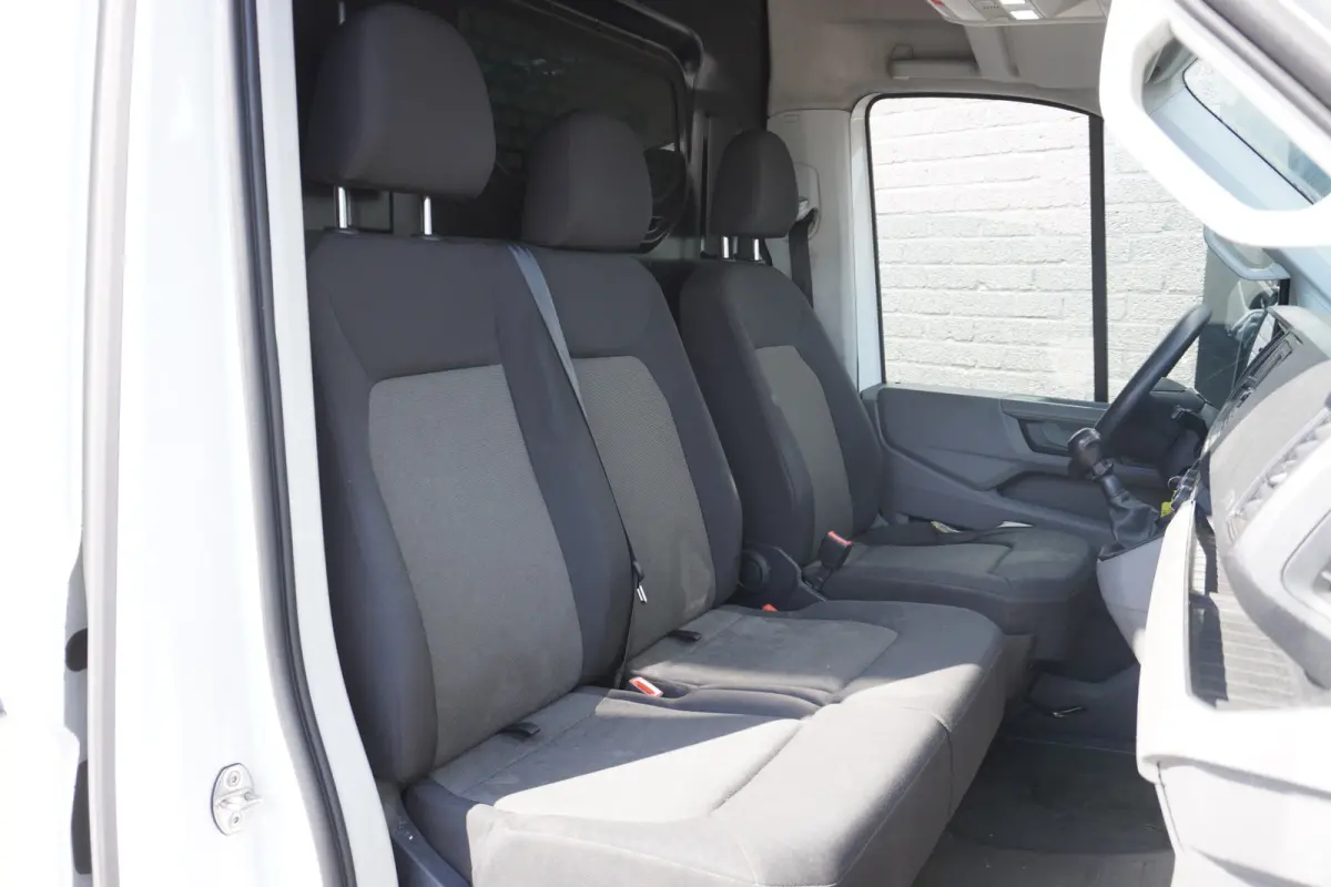2.0 TDI 140PK L3H3 EURO 6 - Airco - Trekhaak - Camera - €20.900,- Excl.
