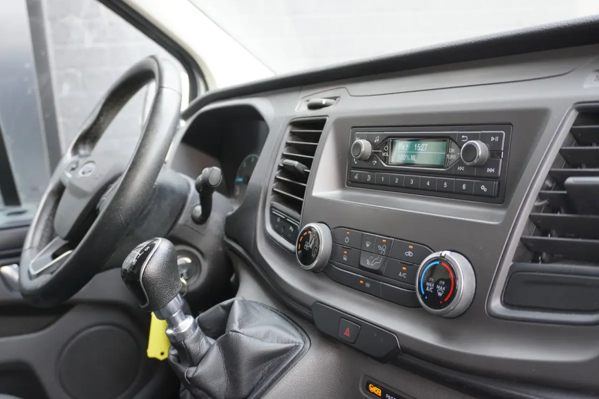 2.0 TDCI - EURO 6 - Airco - Cruise - Imperiaal - €13.950,- Excl.