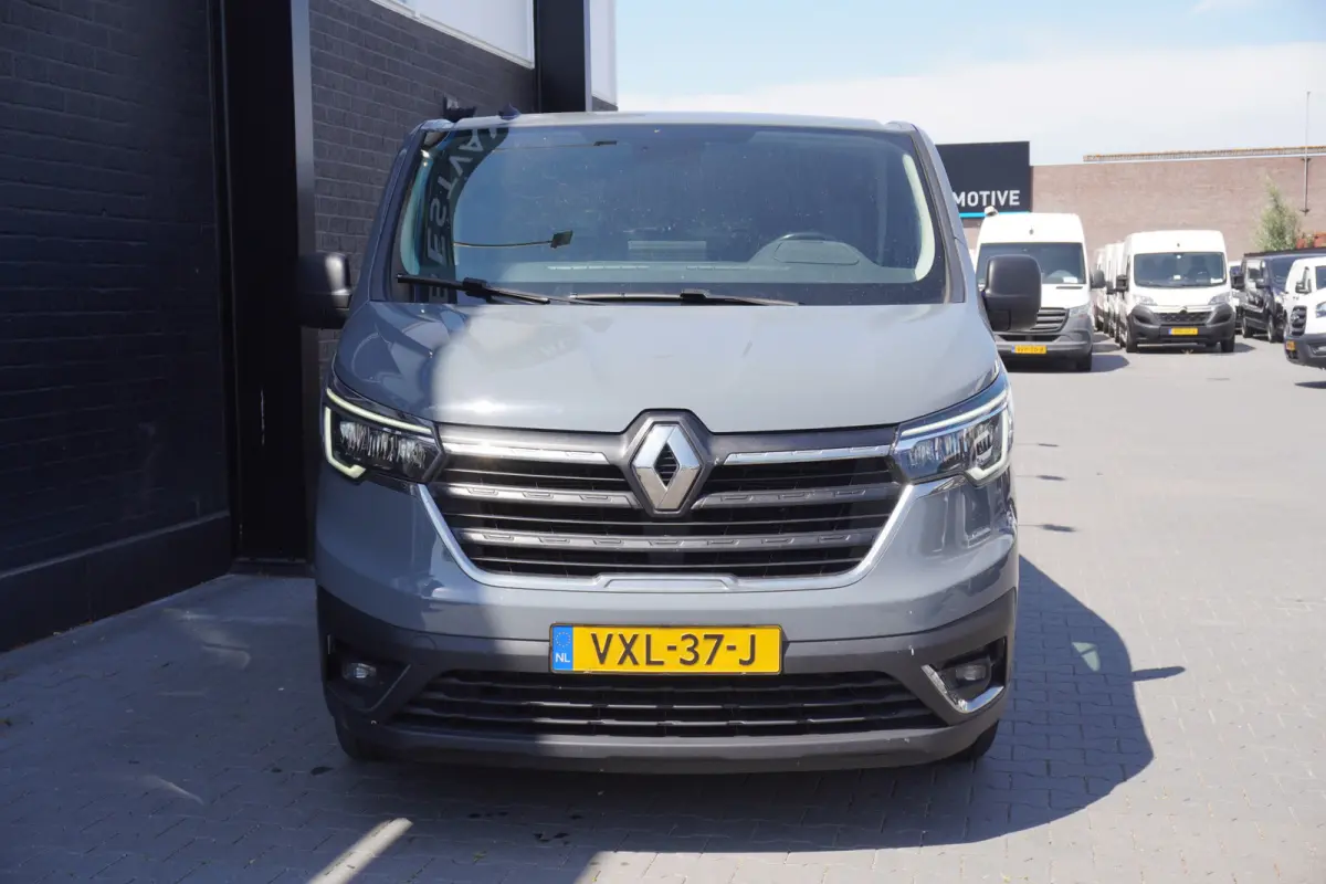 2.0 dCi 150PK Automaat L2 - EURO 6 - Airco - Navi - Cruise - €22.499,- Excl.