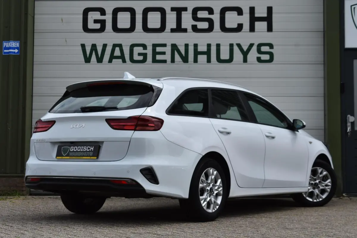 cee'd 1.0 T-GDi ComfortLine | Camera | Cruise Control | Carplay |