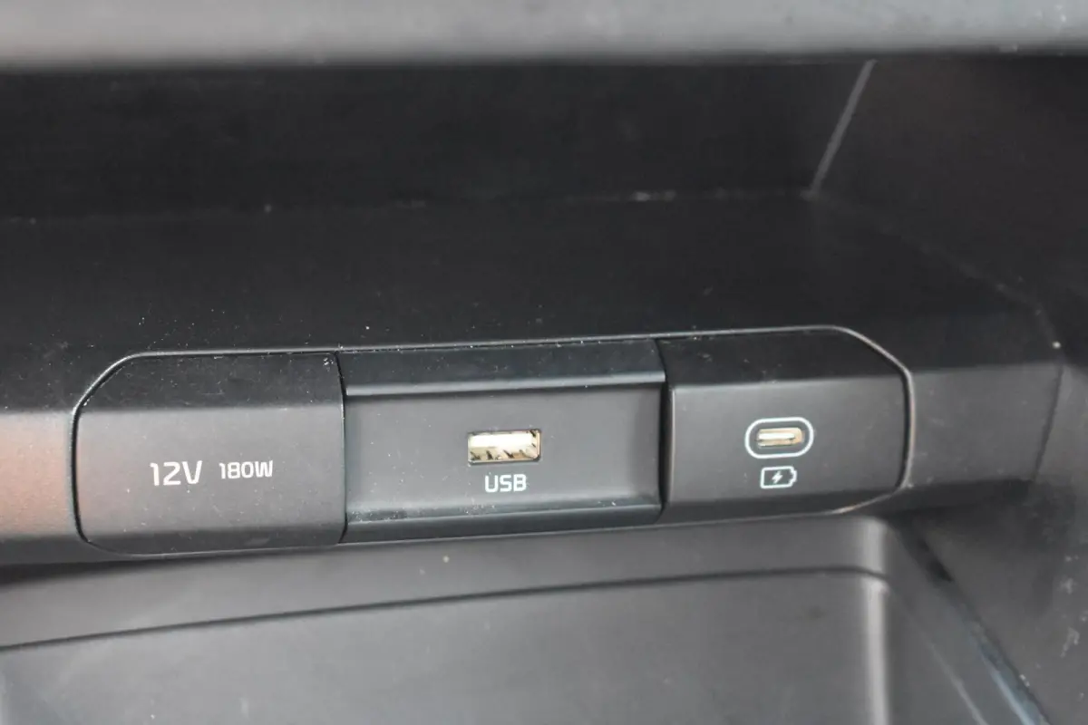 cee'd 1.0 T-GDi ComfortLine | Camera | Cruise Control | Carplay |