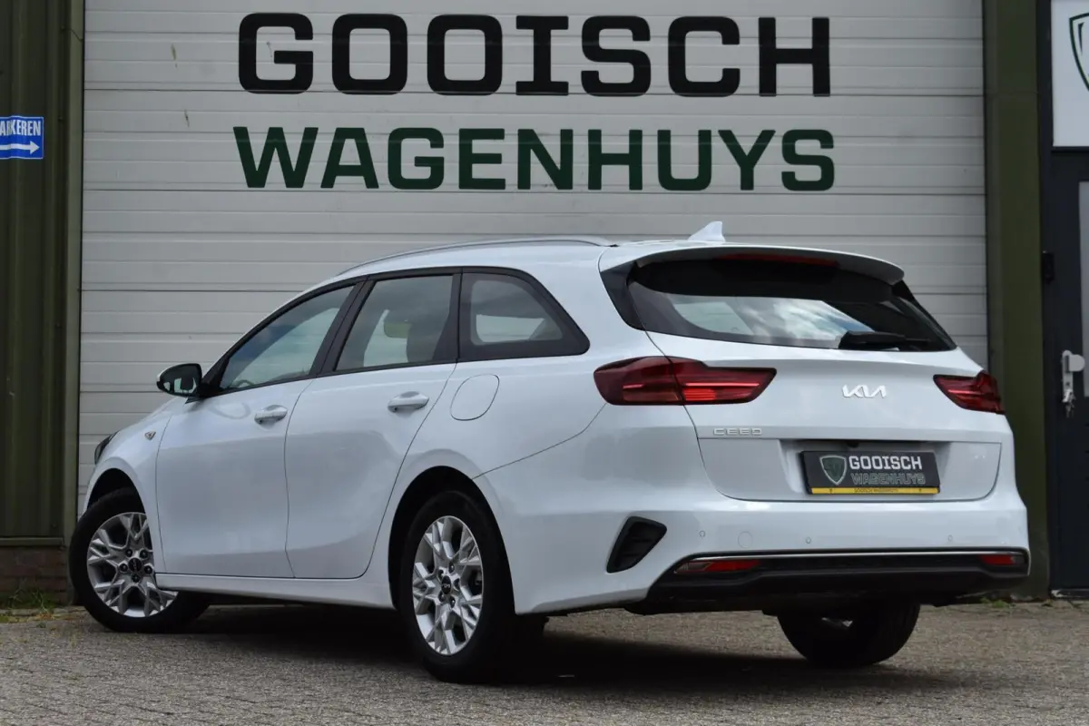 cee'd 1.0 T-GDi ComfortLine | Camera | Cruise Control | Carplay |
