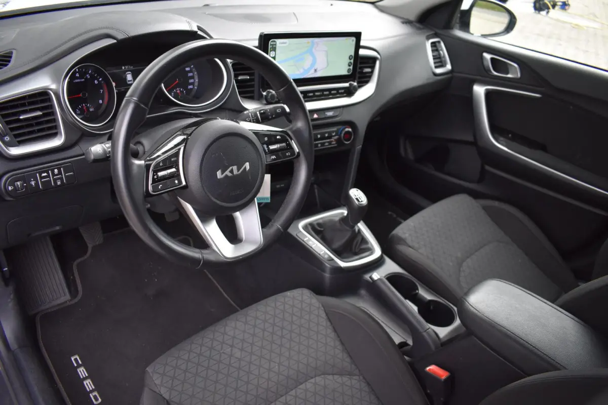 cee'd 1.0 T-GDi ComfortLine | Camera | Cruise Control | Carplay |