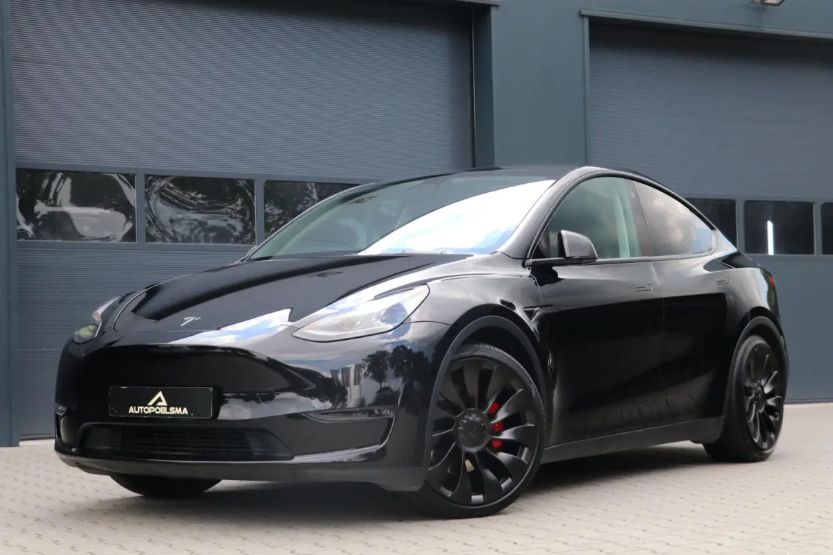 Performance AWD 75 kWh 463PK Warmtepomp 21'Inch Leder AutoPilot BTW 360View 79000KM BJ2023