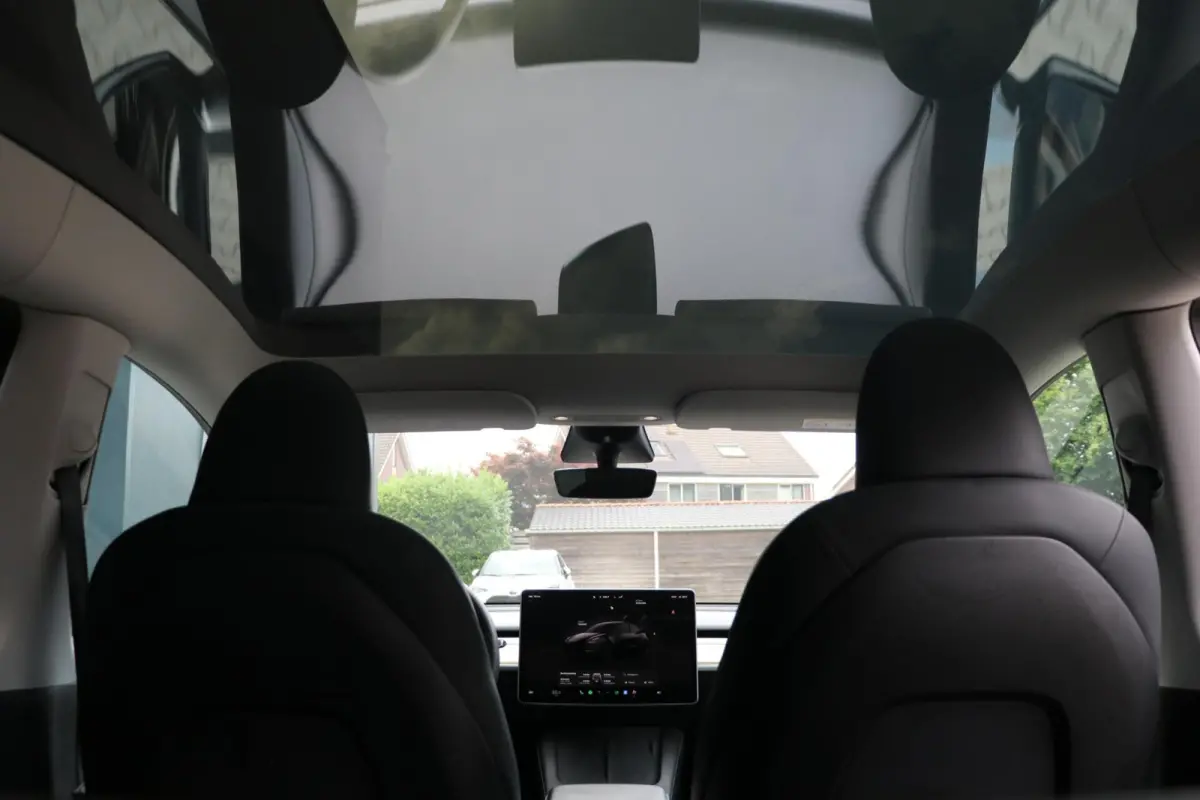 Performance AWD 75 kWh 463PK Warmtepomp 21'Inch Leder AutoPilot BTW 360View 79000KM BJ2023