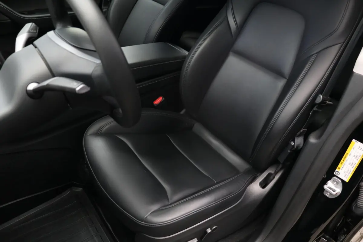 Performance AWD 75 kWh 463PK Warmtepomp 21'Inch Leder AutoPilot BTW 360View 79000KM BJ2023