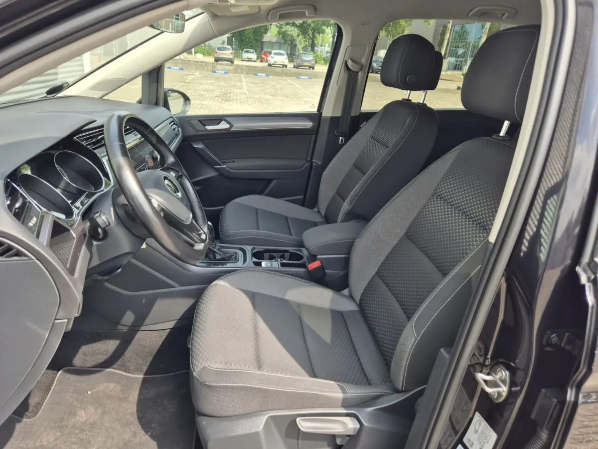 1.5 TSI Comfortline Business 7p Automaat,Nav/Carplay,Adap.Cruise,stoelverwarming,
