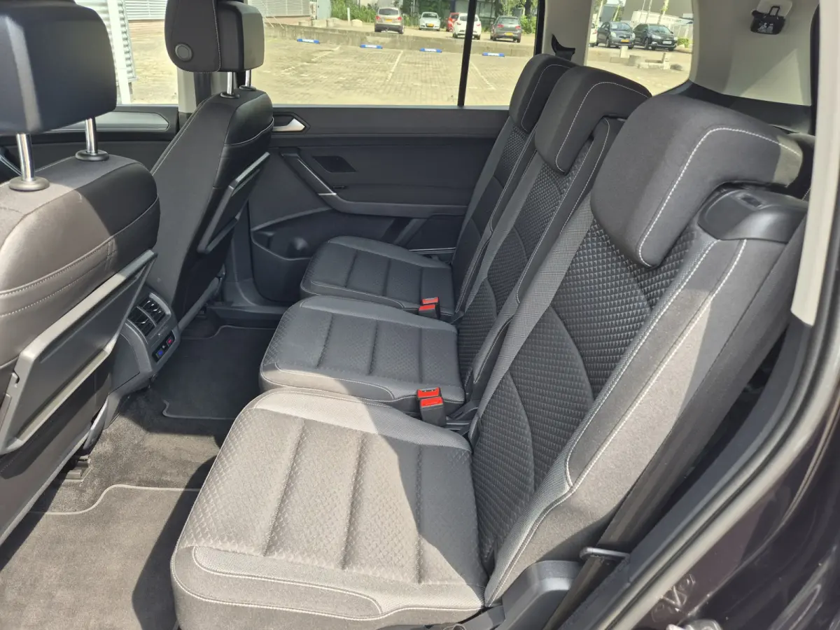 1.5 TSI Comfortline Business 7p Automaat,Nav/Carplay,Adap.Cruise,stoelverwarming,