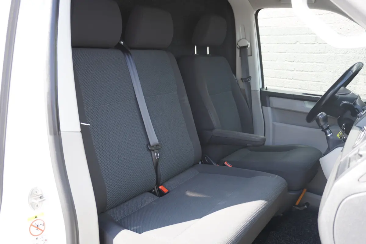 2.0 TDI - EURO 6 - Airco - Navi - Cruise - €10.900,- Excl.