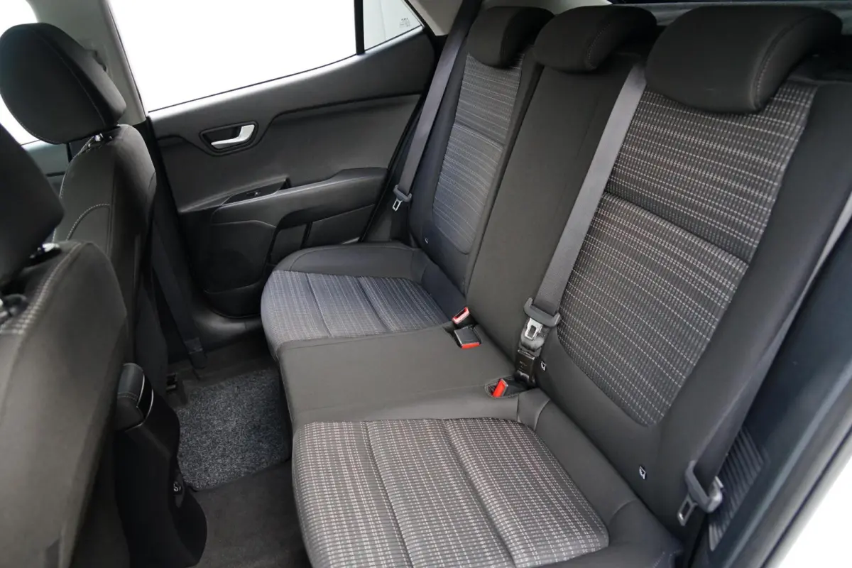 1.0 T-GDi MHEV DynamicPlusLine, NL, keyless, cam. clima