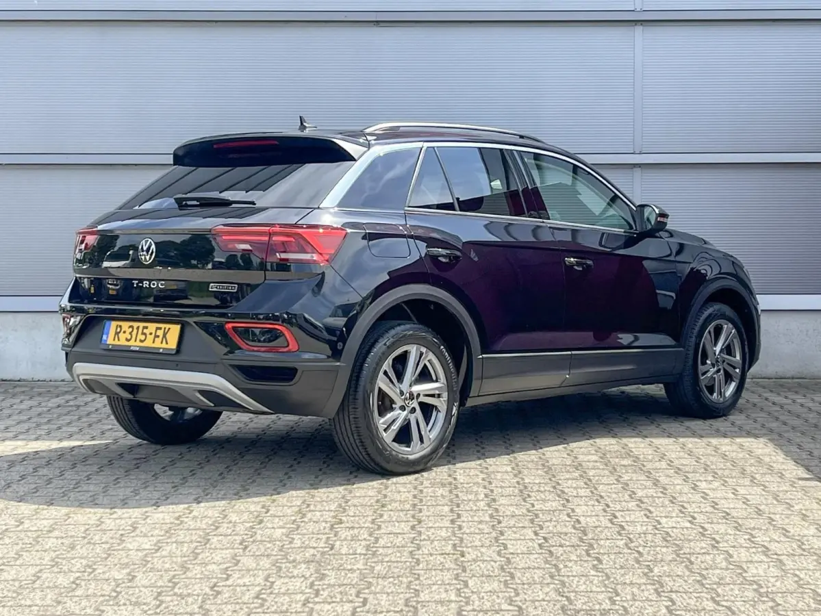 1.0 TSI 110pk Life | Navigatie | Camera | Adaptive Cruise