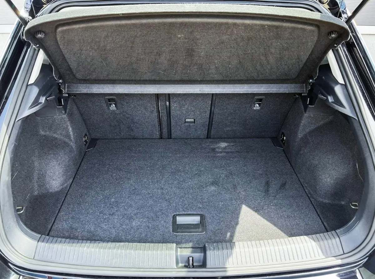 1.0 TSI 110pk 75 Edition | Navigatie | Camera | Adaptive Cruise