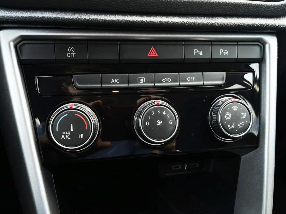 1.0 TSI 110pk 75 Edition | Navigatie | Camera | Adaptive Cruise