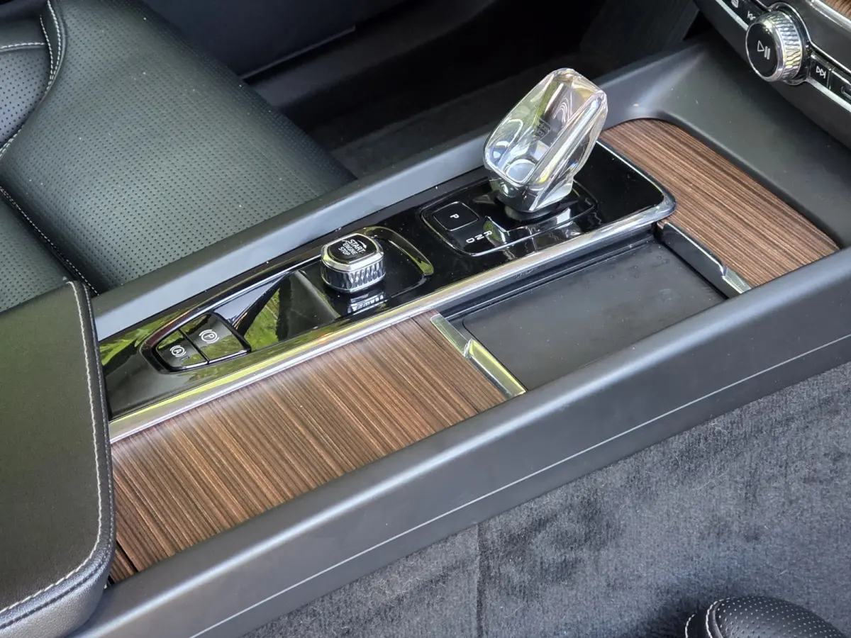 2.0 T8 Plug-in hybrid AWD R-Design | Harman/Kardon | 360 Camera | Stoelventilatie | Pano | Memory