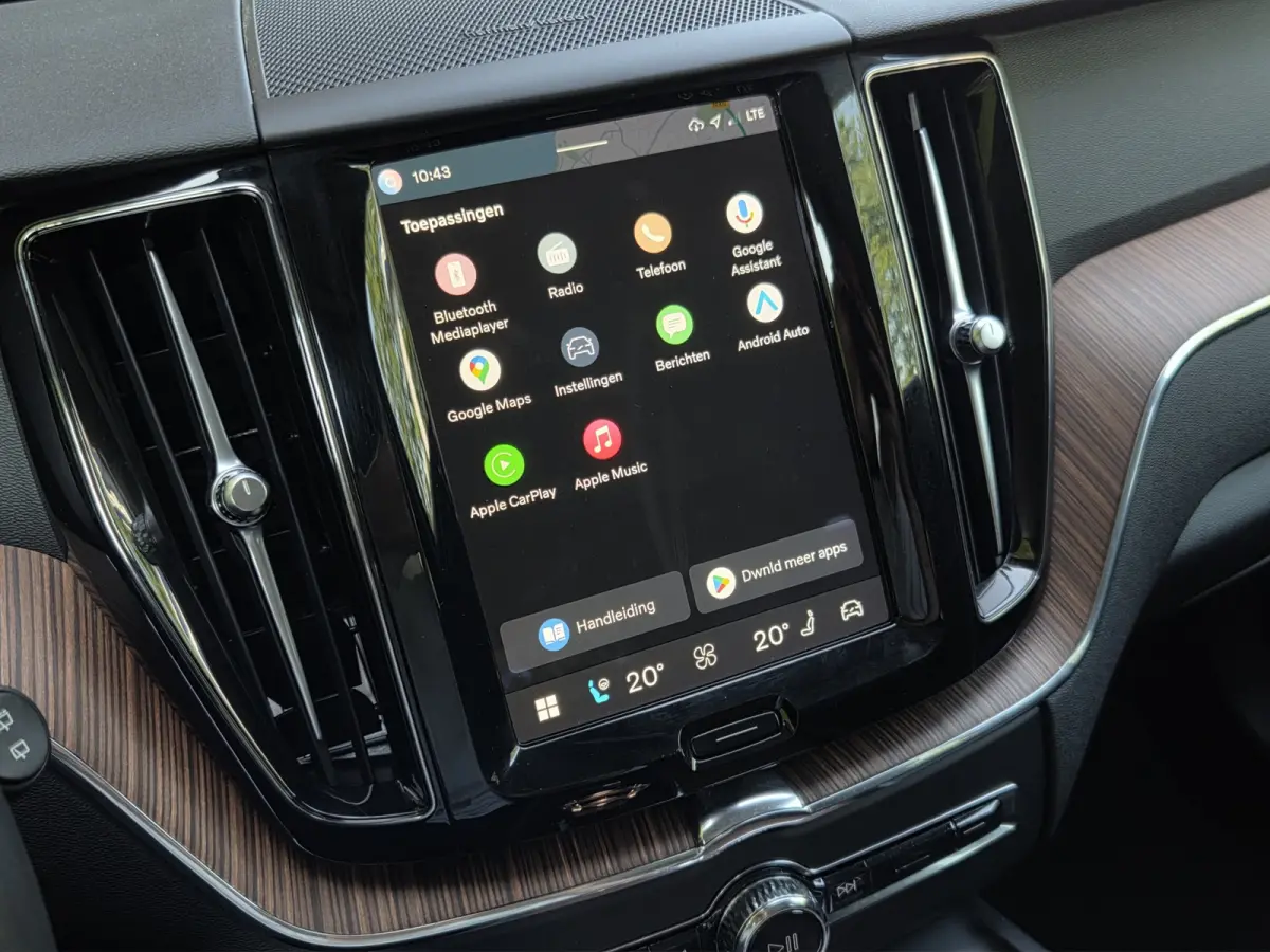2.0 T8 Plug-in hybrid AWD R-Design | Harman/Kardon | 360 Camera | Stoelventilatie | Pano | Memory