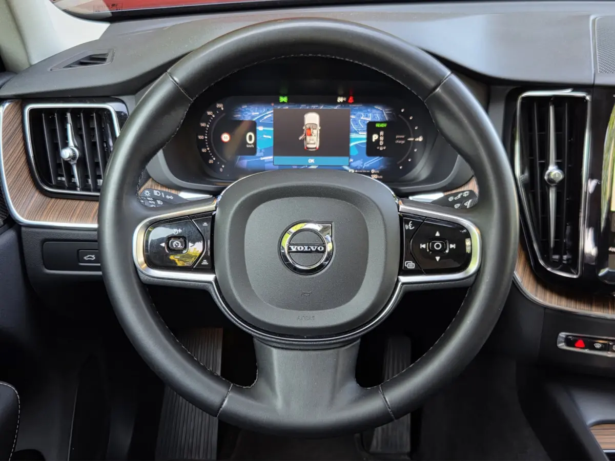 2.0 T8 Plug-in hybrid AWD R-Design | Harman/Kardon | 360 Camera | Stoelventilatie | Pano | Memory