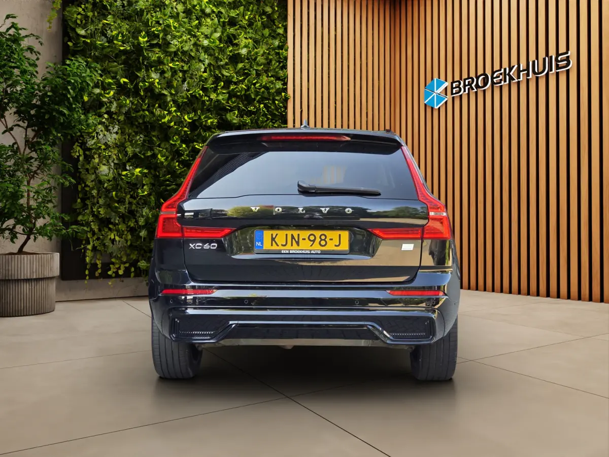 2.0 T8 Plug-in hybrid AWD R-Design | Harman/Kardon | 360 Camera | Stoelventilatie | Pano | Memory