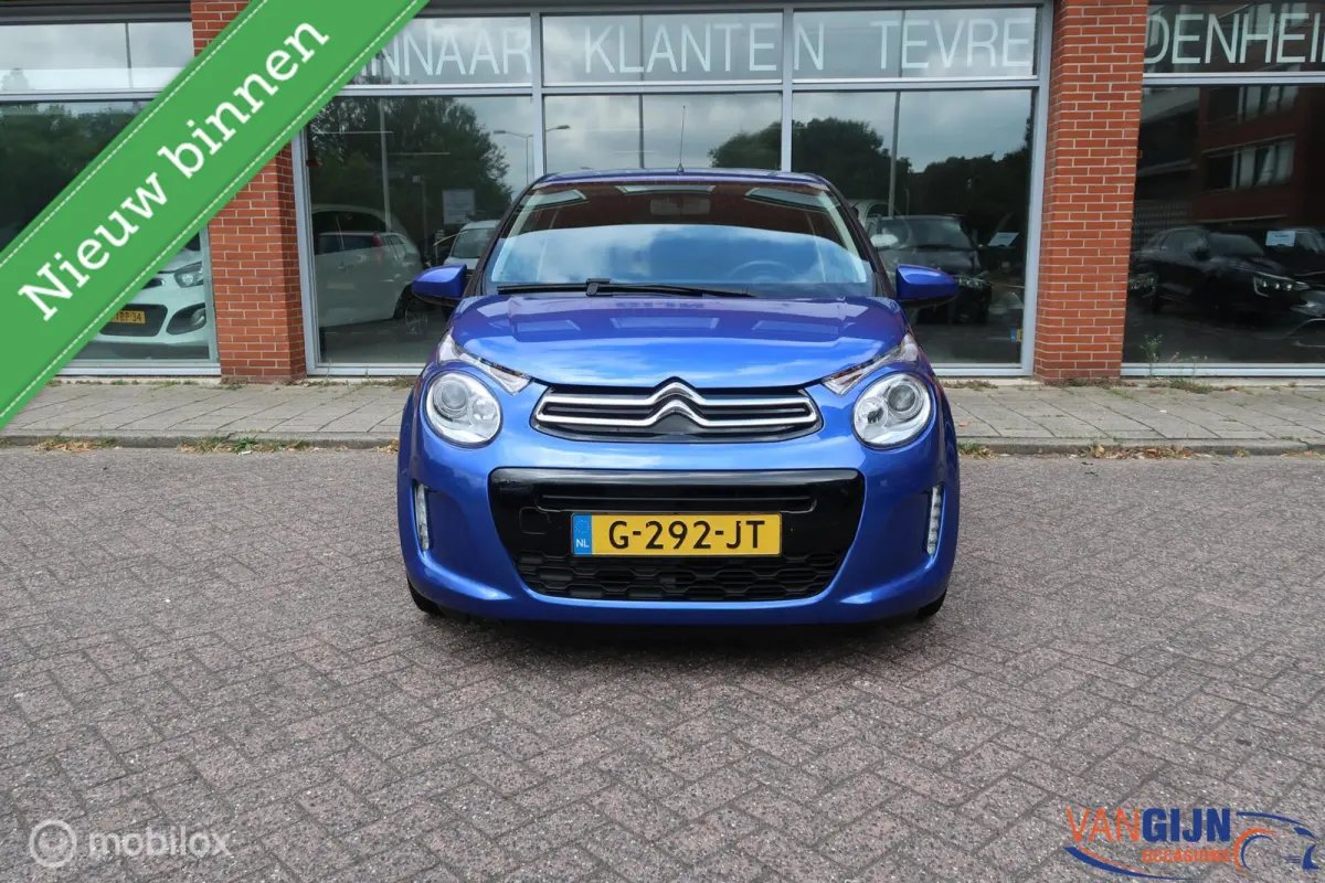 1.0 VTi Shine Carplay Cruise Control Climate