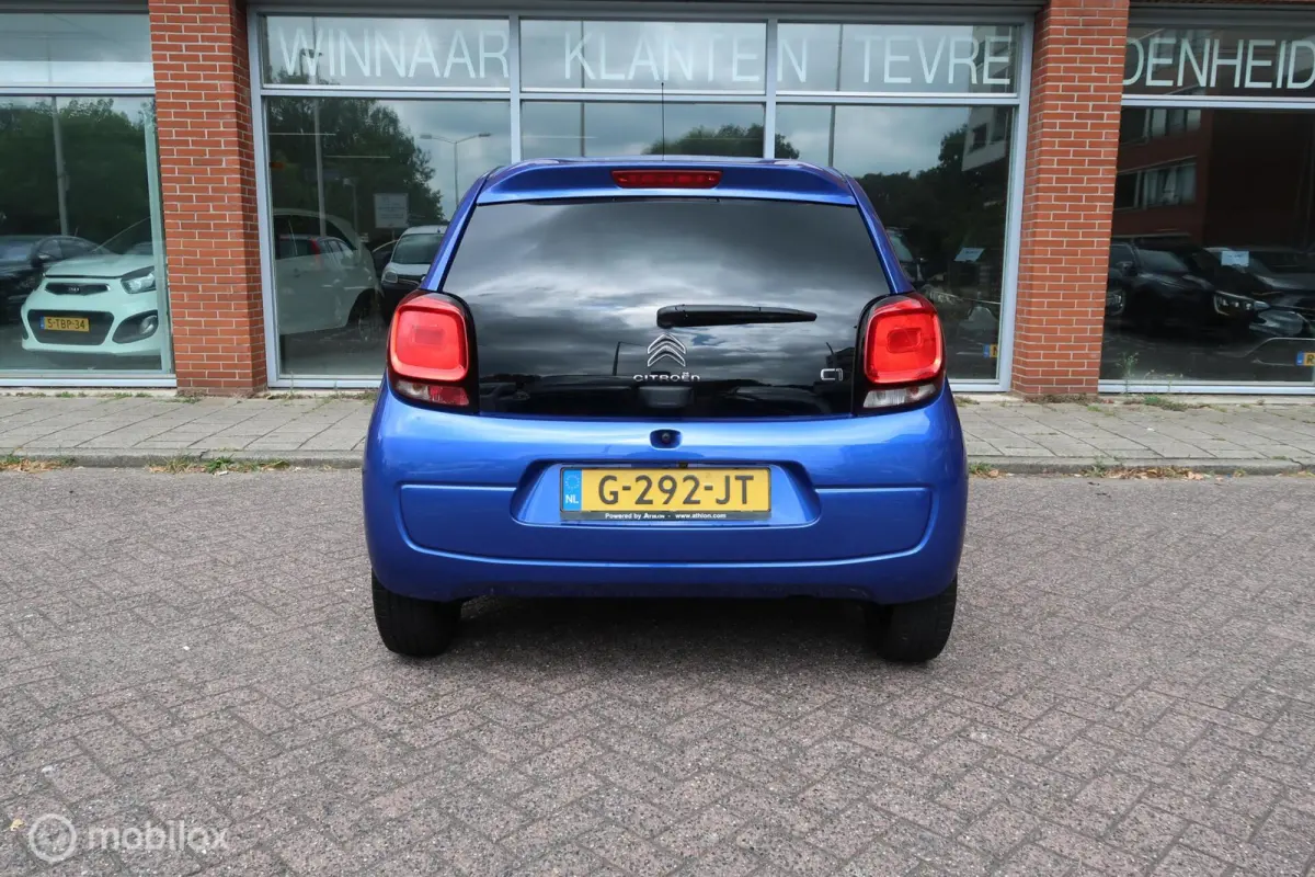 1.0 VTi Shine Carplay Cruise Control Climate
