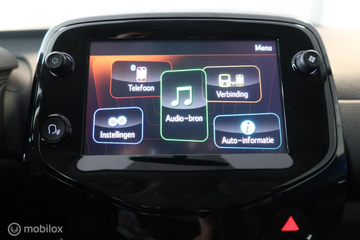 1.0 VTi Shine Carplay Cruise Control Climate