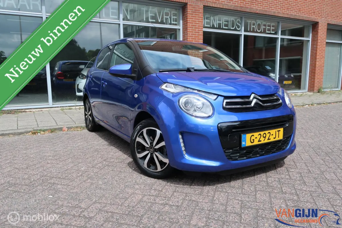 1.0 VTi Shine Carplay Cruise Control Climate