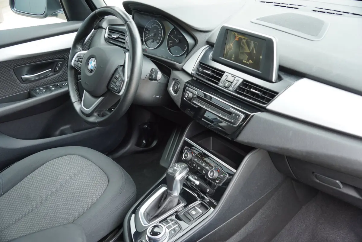 225xe iPerformance Executive 2016|PHEV Automaat|Executive|Xenon|Navi|Stoelverwarming|Hybride