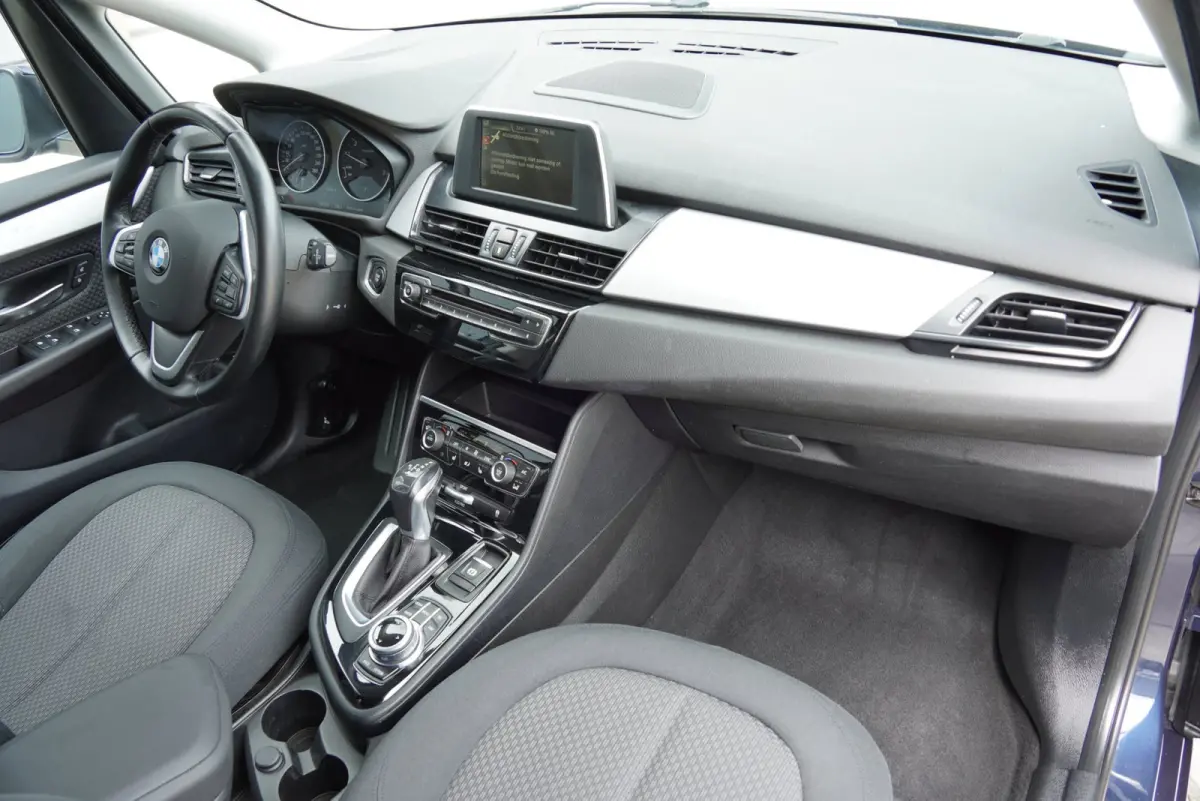 225xe iPerformance Executive 2016|PHEV Automaat|Executive|Xenon|Navi|Stoelverwarming|Hybride