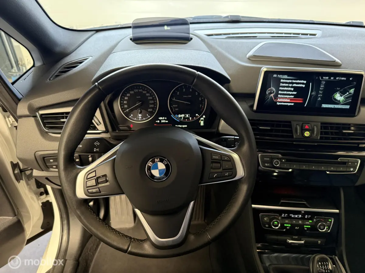 218i Luxury Hoge instap NIEUWSTAAT