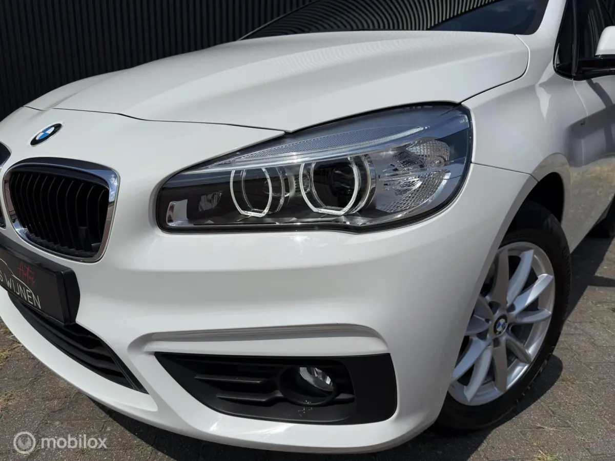 218i Luxury Hoge instap NIEUWSTAAT