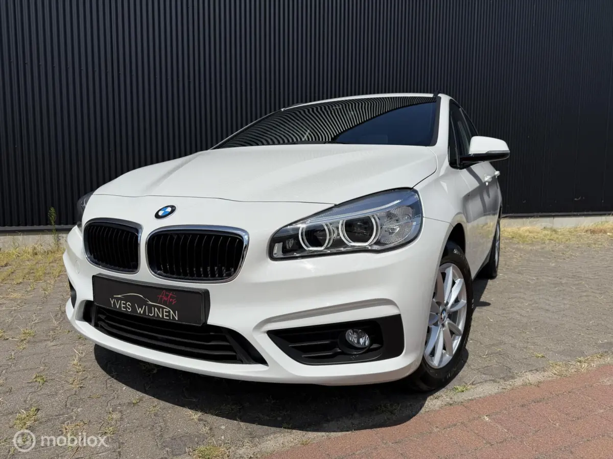 218i Luxury Hoge instap NIEUWSTAAT