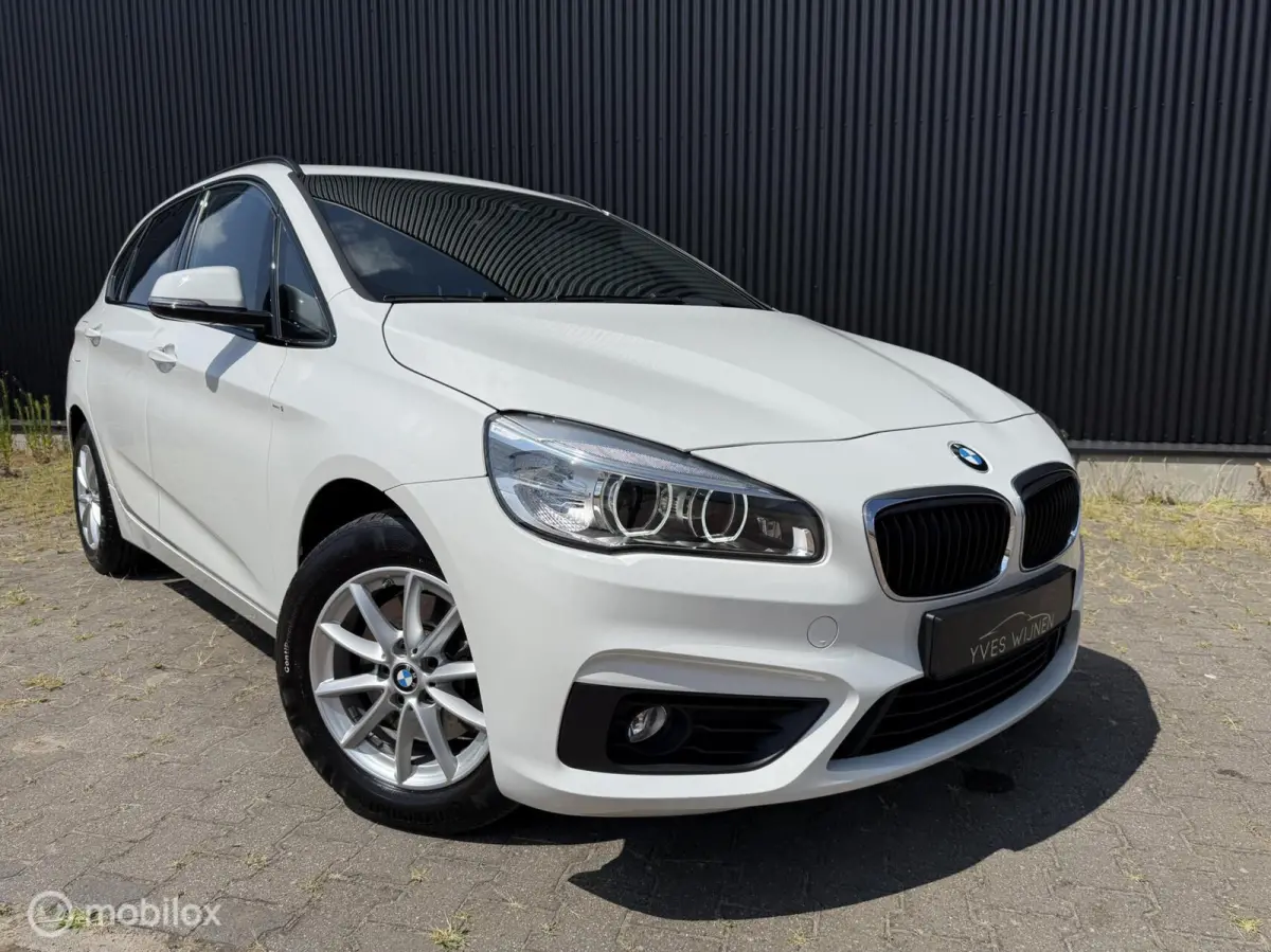 218i Luxury Hoge instap NIEUWSTAAT