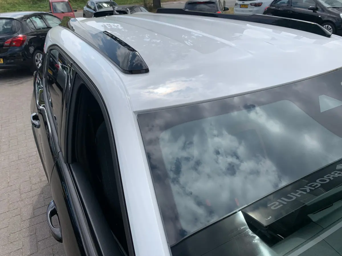 1.2 Turbo 100pk Plus Airco | AppleCarPlay/ Android Auto | Camera | DAB | LED | PDC Achter |