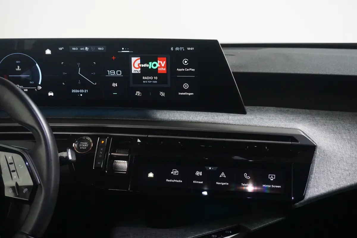 1.2 Hybrid 136 Allure 19" LMV | Afneembare trekhaak | half-leder | Adaptive Cruise | Driver assist pack |