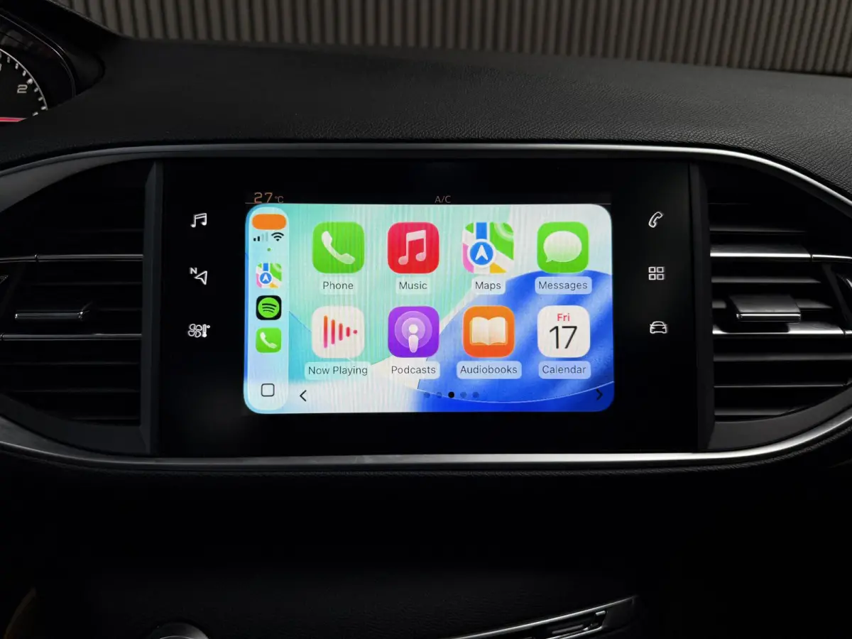 1.2 PureTech Allure | Panorama | Carplay | Riem v.v. | NL Auto